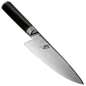 Közelkép a KAI Shun Classic Szakácskésről, Damaszkuszi penge mintázattal - Konyhakés