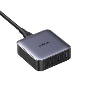 Зарядно устройство UGREEN 65W GaN с 2 USB-C и 2 USB-A порта, изглед под ъгъл - Зарядно устройство за телефон