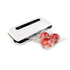 Camry CR 4470 vacuum sealer, sealing a bag of tomatoes - Kitchen & dining