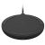 Prim-plan cu pad-ul de încărcare wireless Belkin 10W în negru
