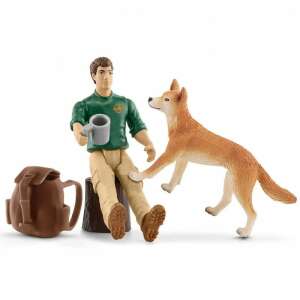 Schleich Wild Life Outback Adventure figures: Ranger Tom, dingo, and accessories - Schleich