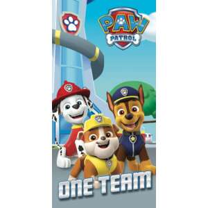 Paw Patrol fürdőlepedő, 70x140cm, Chase, Marshall és Rubble szerepel rajta, One Team mintával - Mancs Őrjárat