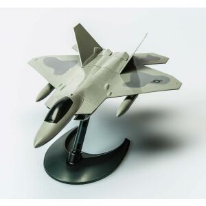 Airfix QUICKBUILD F-22 Raptor model stíhačky na stojane, pohľad z uhla - Model, maketa