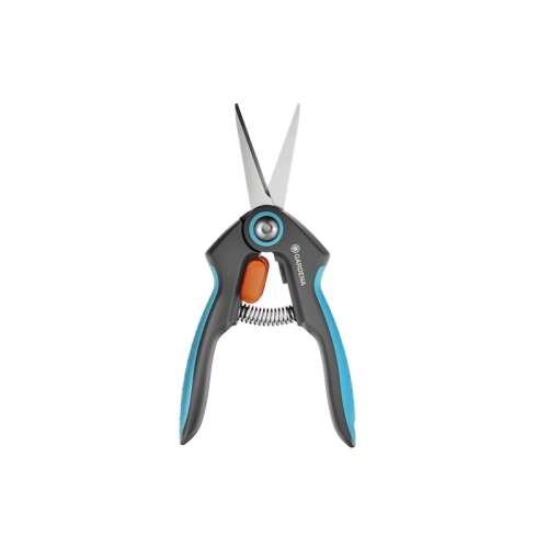Gardena FreshCut harvesting shears with sharp blades for precise cutting