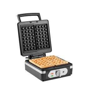 Lafe GFB-003 Waffeleisen mit zwei Waffeln beim Backen - Waffeleisen