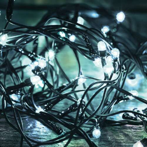 Łańcuszek świetlny LED Home LED 108C/WH, 7 m / 100 diod LED o barwie zimnej bieli, 8 programów świetlnych, zielony przewód, zasilacz sieciowy, do zastosowań zewnętrznych i wewnętrznych