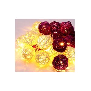 Detailný záber na svetelnú reťaz z ratanových gúľ, teplá biela a fialová LED dekorácia - Iris