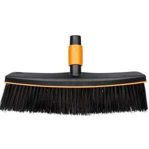 Hlava metly na terasu Fiskars QuikFit™, čierna s oranžovou rukoväťou, 135533 - Hlava Partvis