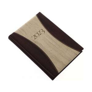 Realsystem 2023 A5 napi beosztású határidőnapló, barna és bézs borító - REALSYSTEM