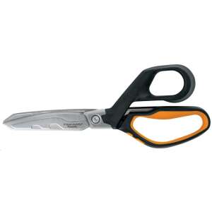 Nożyczki Fiskars PowerArc™ o dużej wytrzymałości, 21 cm, widok pod kątem - Fiskars