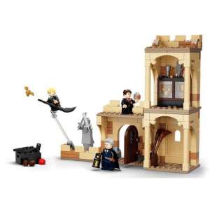 LEGO Harry Potter Hogwarts: First Flying Lesson 71806301 - LEGO
