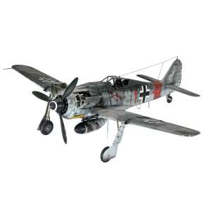 Revell Fw 190 A-8/R-2 "Sturmbock" 1:32 méretarányú műanyag modell készlet - Revell Modell, makett