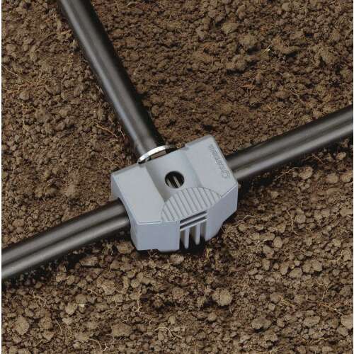 Държач за тръби Gardena Micro-Drip-System, за свързване на три тръби