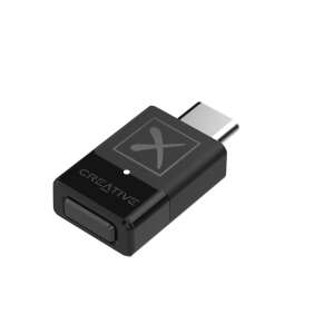 Creative BT-W3X Bluetooth USB Type-C adapter, fekete, ferde nézet - Bluetooth adapter
