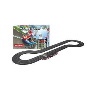 Zestaw torów wyścigowych Carrera EVO Mario Kart 8 z gokartami Mario i Yoshi - Carrera