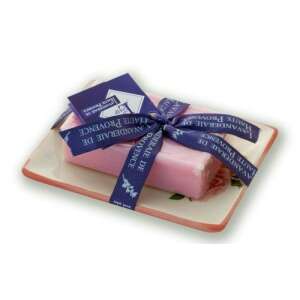 Lavanderaie de Haute Provence Marseille szappan növényi olajjal, 100g, parabén-tartósítószer-szulfátmentes, hidratáló, kerámia szappantartóval, rózsa - Szappan