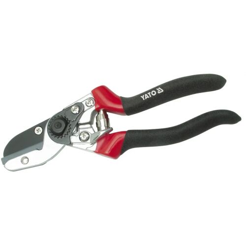 Nahaufnahme der YATO 200mm Teflon-beschichteten Gartenschere