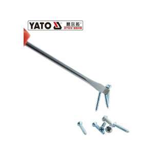 YATO flathead screwdriver with magnetic tip, holding screws - Hand tool