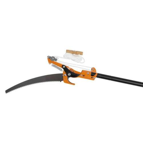 Str telescopic tree pruner with pruning saw