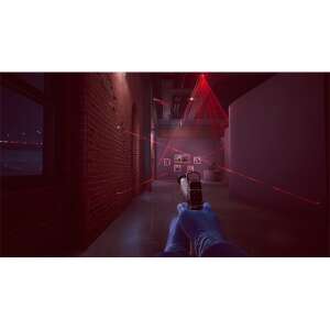 Payday 3 játékmenet képernyőkép, amelyen egy játékos célzott fegyverrel egy sötét folyosón - Plaion