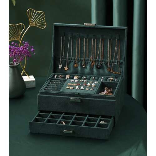 Sötétzöld velúr ékszerdoboz több rekeszzel nyakláncok, fülbevalók, gyűrűk és karkötők tárolására