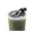 A Delphin IsolaCUP Green 600 ml termosz bögre fedőjének közeli képe, a ivónyílás és a fedő mechanizmusa látható