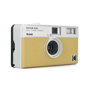 Angewinkelte Ansicht der Kodak Ektar H35 Gold Halbformat Filmkamera - Kodak Kameras