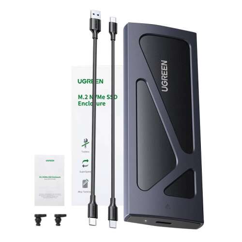 Ugreen CM578 M.2 NVMe SSD kućište s USB-C i USB-A kablovima, crna