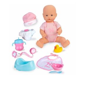 Păpușa interactivă Nenuco Sara cu accesorii: biberon, suzetă, oliță, scutec, rață, bavetă, castron, lingură și pălărie - Baba