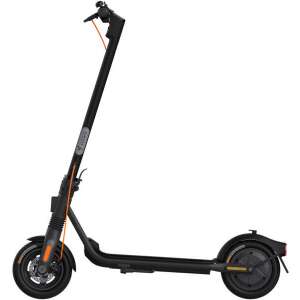Elektrický skúter Ninebot KickScooter F2 E Pro, čierny, bočný pohľad - Segway