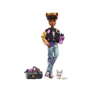 Lalka Monster High Clawd Wolf z pupilem i akcesoriami, ubrana w kolorową kurtkę, dżinsy i buty sportowe, trzymająca butelkę z wodą i telefon, z czarną torbą sportową i białym buldogiem - Mattel Baba