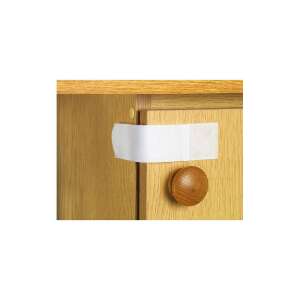 Canpol Multifunkciós biztonsági zár, fehér biztonsági pánt szekrényekhez és fiókokhoz, felszerelve egy fa szekrényre - Canpol babies