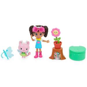 Gabby's Dollhouse Gabby Flower-rific Garden Playset with Gabby doll, Kitty Fairy, flower pot, and surprise accessory - Spin Master Character Figure