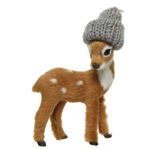 Figurină de cerb maro cu o pălărie tricotată gri, decorațiune de Crăciun - Nonbrand Decorațiuni de Crăciun