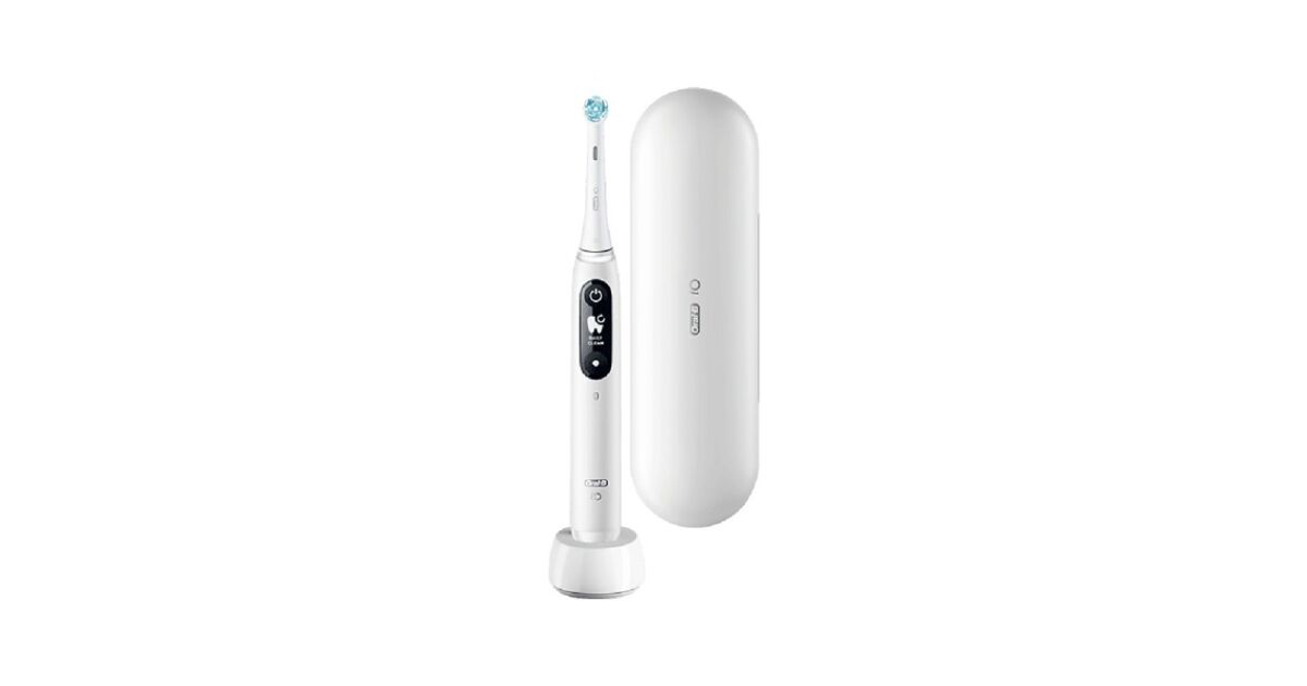 Oral-B iO6 Series Electric Toothbrush, White | Pepita.com
