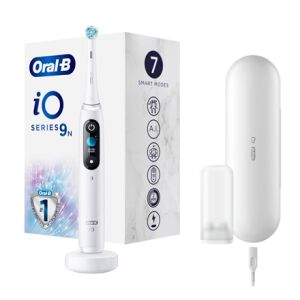 Oral-B iO9 White Alabaster elektromos fogkefe töltőállomással, utazótokkal és kefefejjel - Elektromos fogkefe