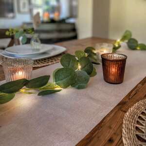 LED string lights with leaves, 20 warm white LEDs, 2 meter long, battery operated, perfect for decorating your home - Nonbrand String Light