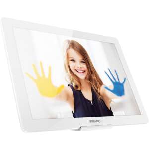 Panou de control gesturi Fibaro Swipe, rama alba, aratand un copil - Accesorii și accesorii pentru case inteligente