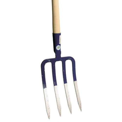 4-prong digging fork with wooden handle