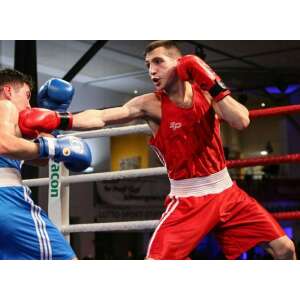 Starpro olimpiai box trikó, piros, egy bokszoló viseli egy mérkőzésen - Férfi trikó