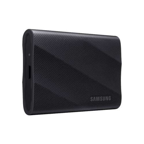 Samsung T9 prijenosni SSD, 4TB, USB 3.2, Crna, pogled pod kutom