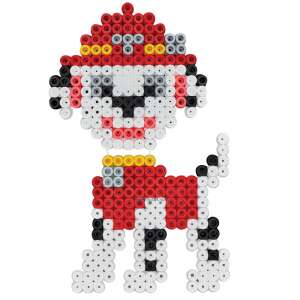 Mancs Őrjárat karakter Hama MAXI vasalható gyöngyökből, piros és fehér kutya tűzoltó sisakkal - Hama