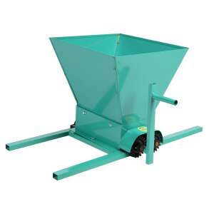 Manual Grape Crusher, Capacity 300-500 Kg/H, 25 L Tank, Multicolored
