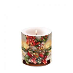 Karácsonyi gyertya zoknik és koszorú ünnepi mintával - Lakberendezés