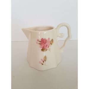 Fehér kerámia tejkiöntő rózsaszín rózsákkal, kézzel festett, 3D design - Konyha & Étkezés