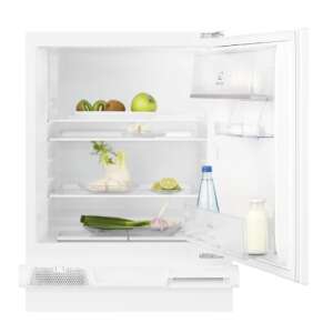 Electrolux LXB2AE82S вграден хладилник, отворена врата, вътрешен изглед, рафтове, чекмеджета, съхранение на пресни храни - Хладилник и фризер